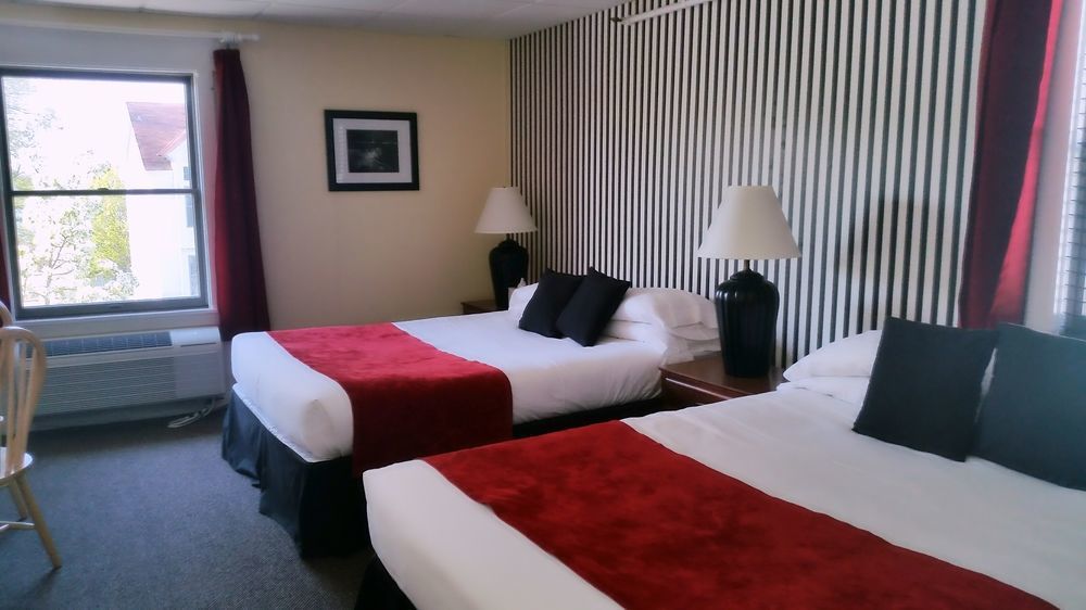 Hotel Frankfort & Restaurant Esterno foto