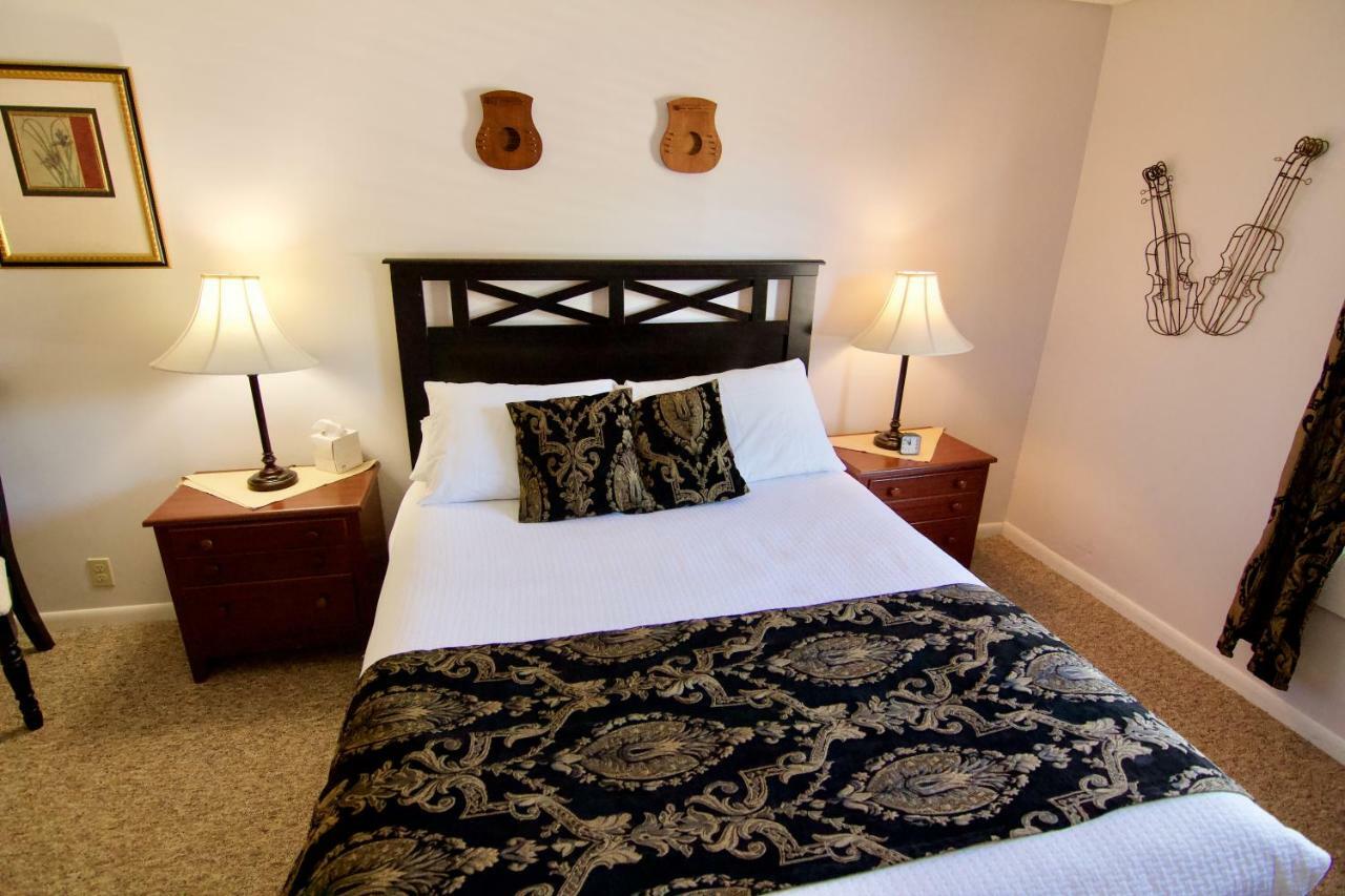 Hotel Frankfort & Restaurant Esterno foto