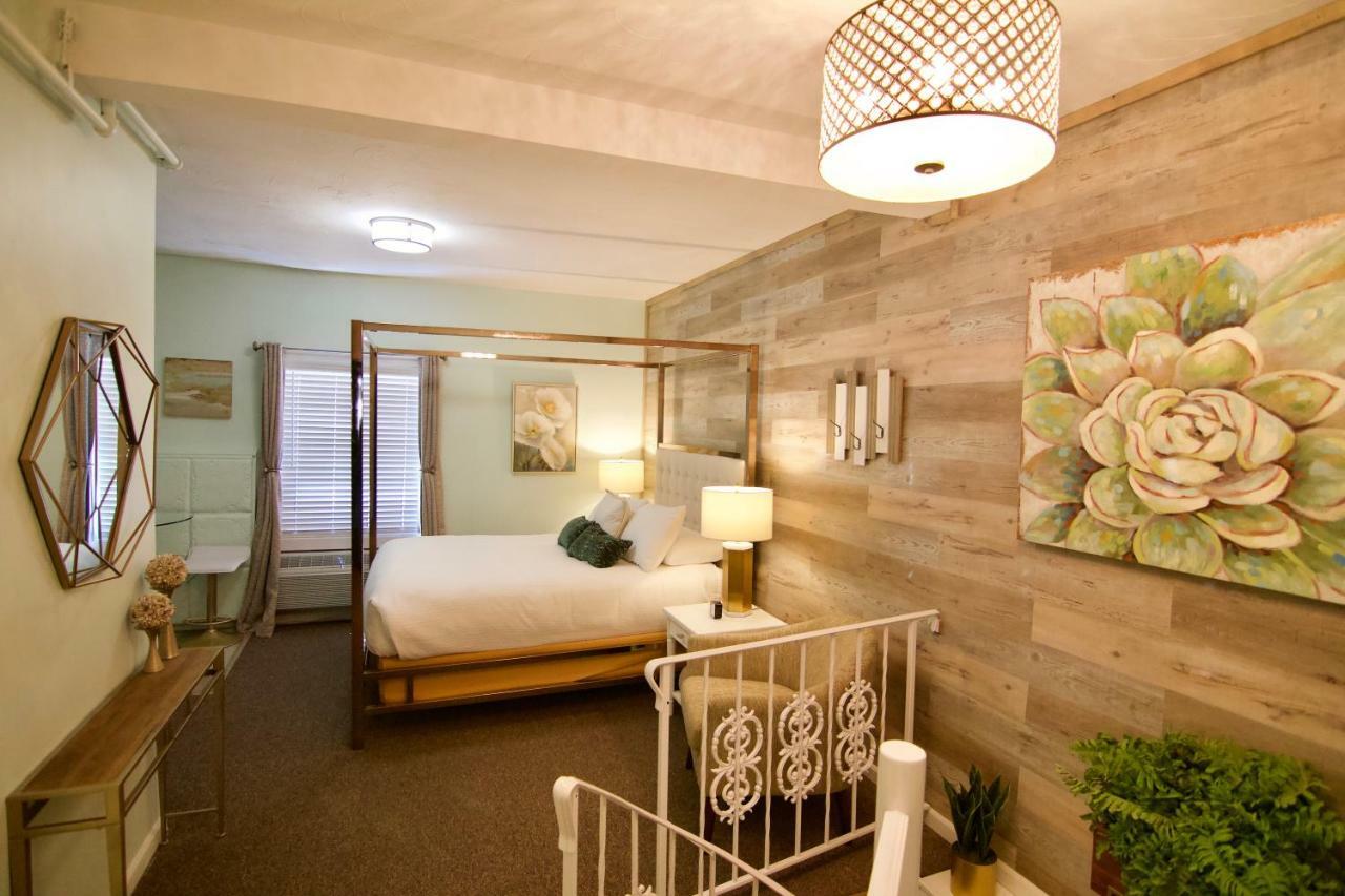 Hotel Frankfort & Restaurant Esterno foto